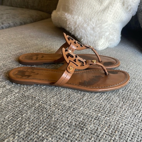 TORY BURCH Miller Sandals! - Picture 4 of 15
